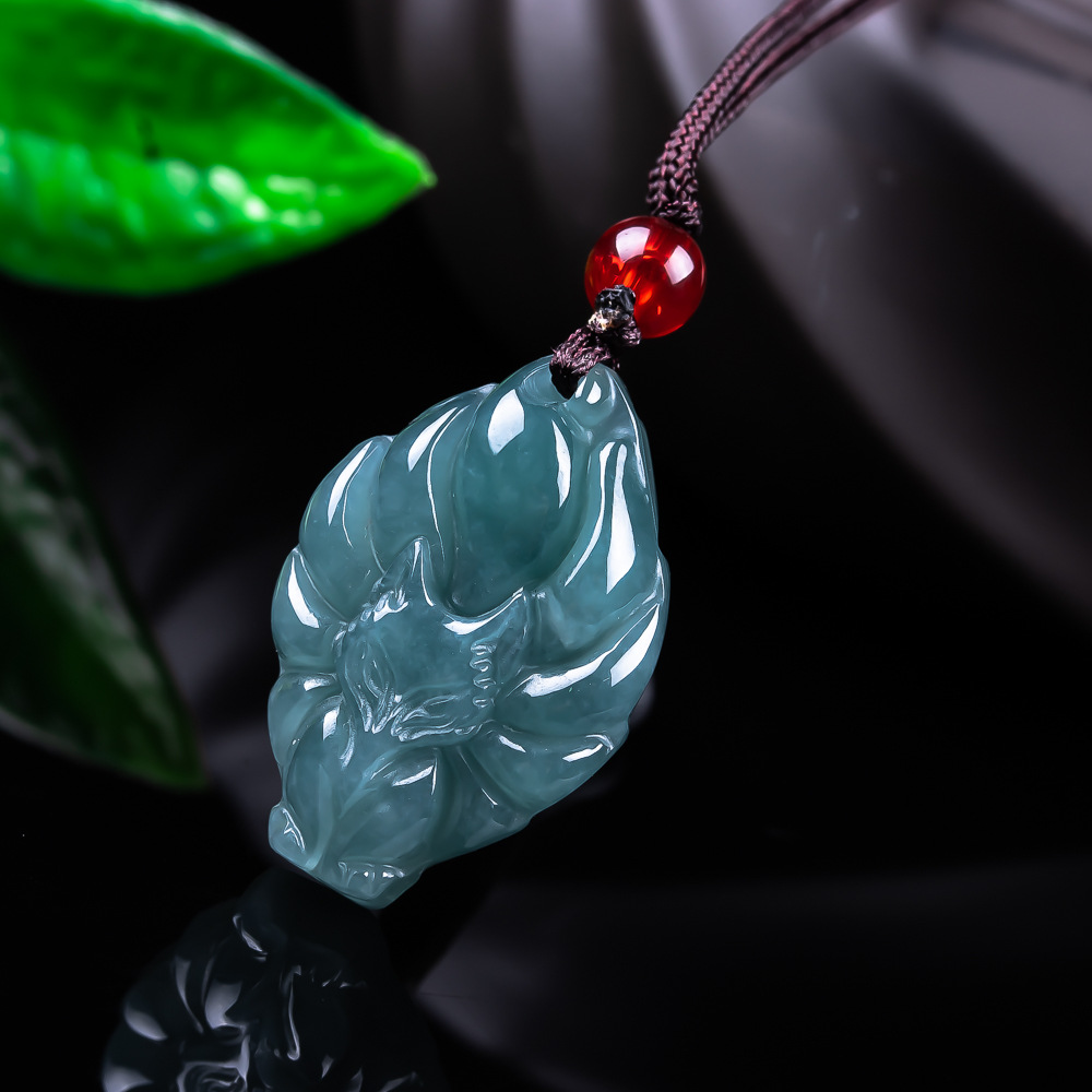 Vintage Collectibles For Sale - Natural Burmese Jadeite Fox Pendant Necklace