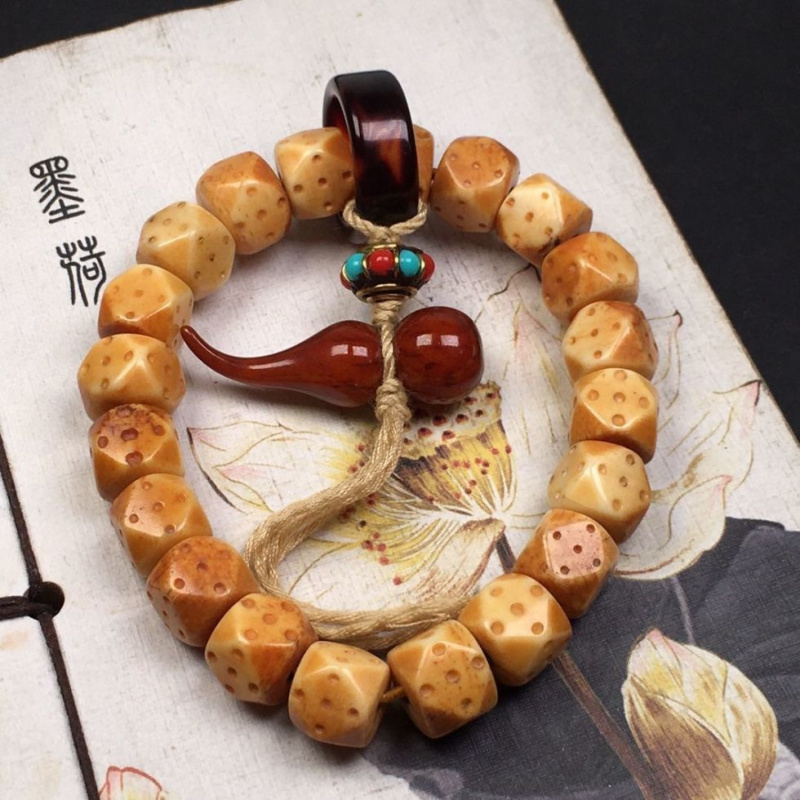 Bone Jadified Old Materials wi - Vintage Collectibles And More recension och pris