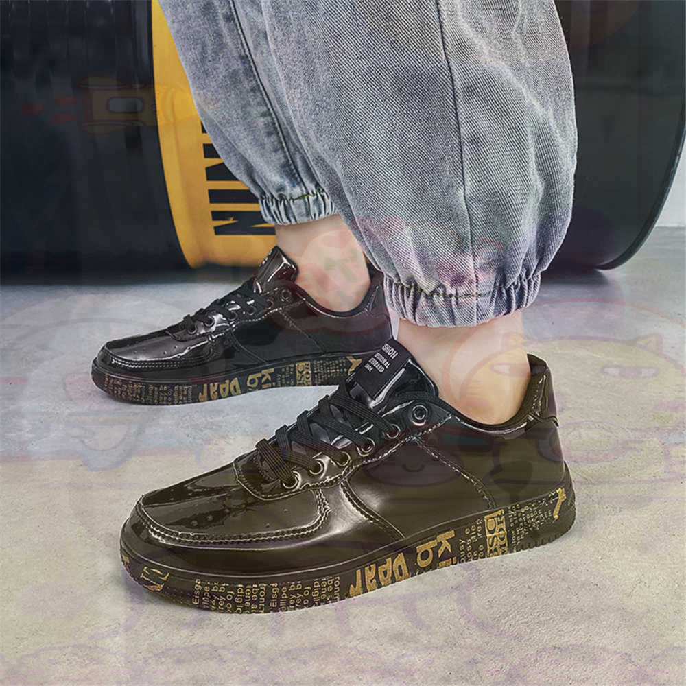 Round Foot Size 45 Sneakers Wh - Vintage Collection Playset recension och pris